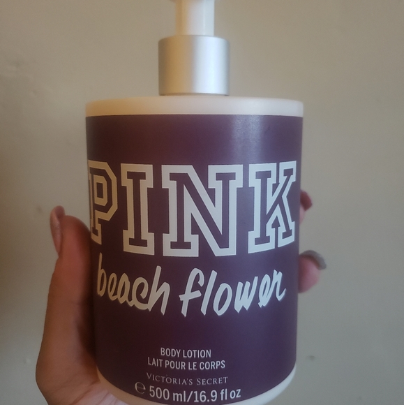 PINK Victoria's Secret Other - Pink lotion....never used